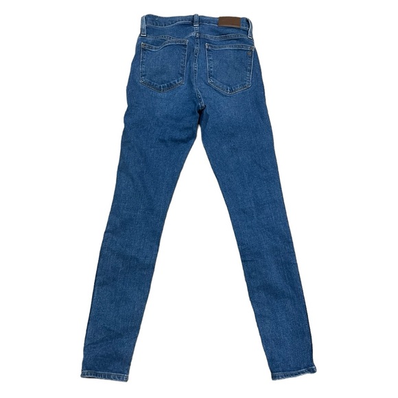 10" High-Rise Skinny Jeans in Mackey Wash: Button-Front Edition Size 25 - Picture 2 of 10